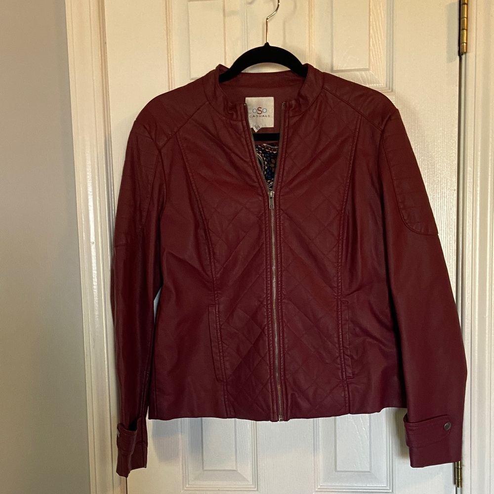 Elegant Burgundy Quilted Leather Jacket